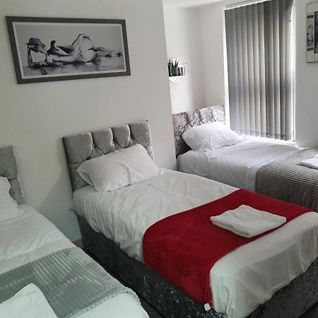 Deluxe Three Bed Suite In Liverpool City Center Eksteriør billede